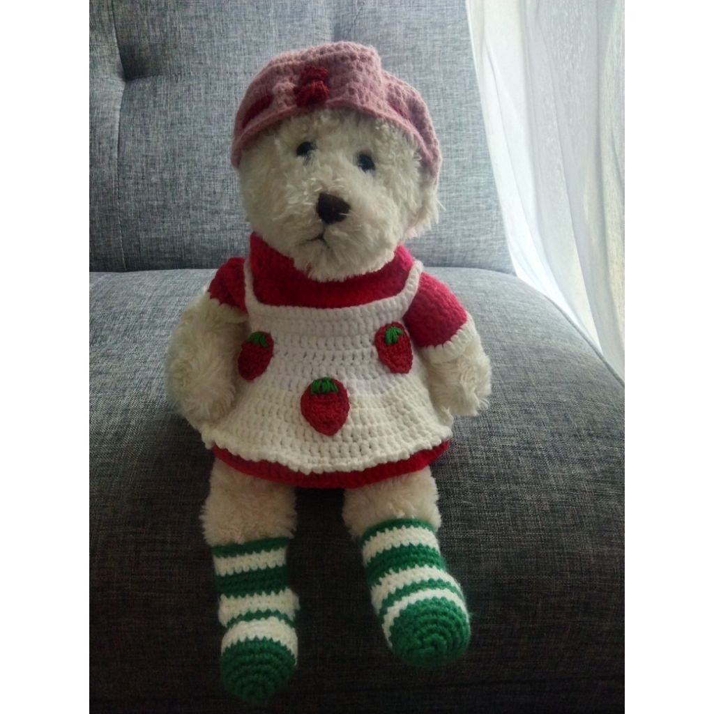 boneka teddy kostum strawberry