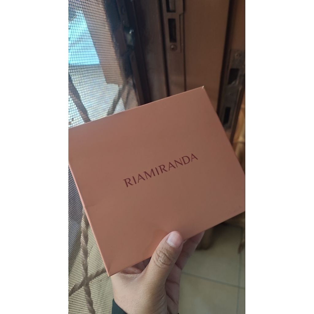 Preloved by DianR | Tsurayya, alur cerita, hana sabria, Ria Miranda scarf(new)| CEK DESKRIPSI