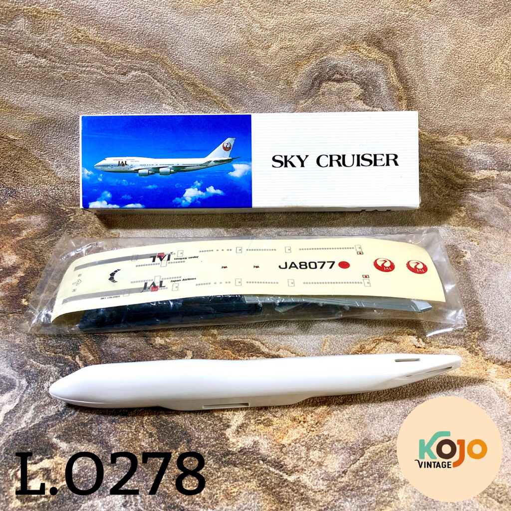 Miniature Japan Airlines (JAL) Sky Cruiser Boeing 747-400