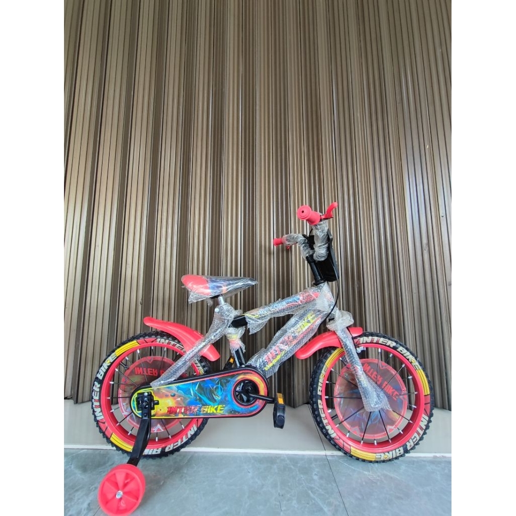 BMX 16 INTERBIKE 139