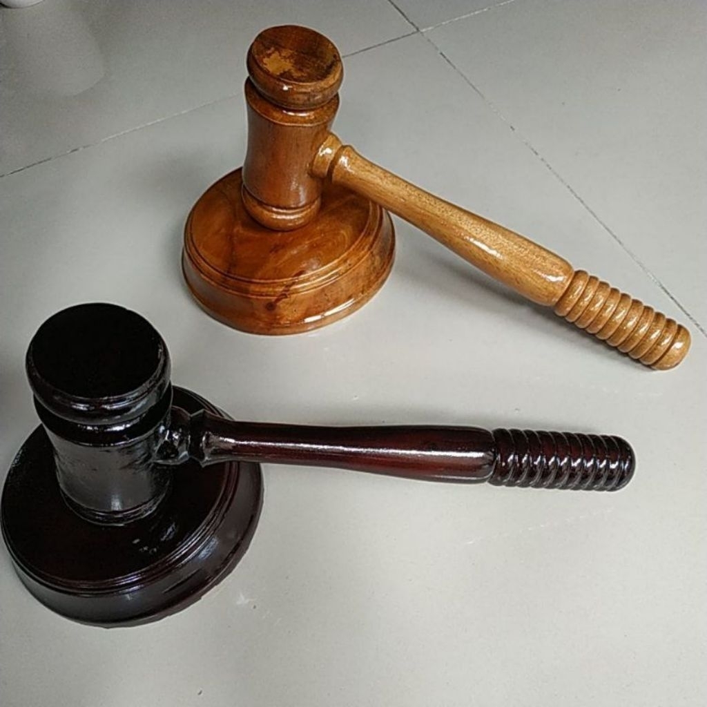 READY , PALU SIDANG , PALU SIDANG HAKIM , PALU HAKIM