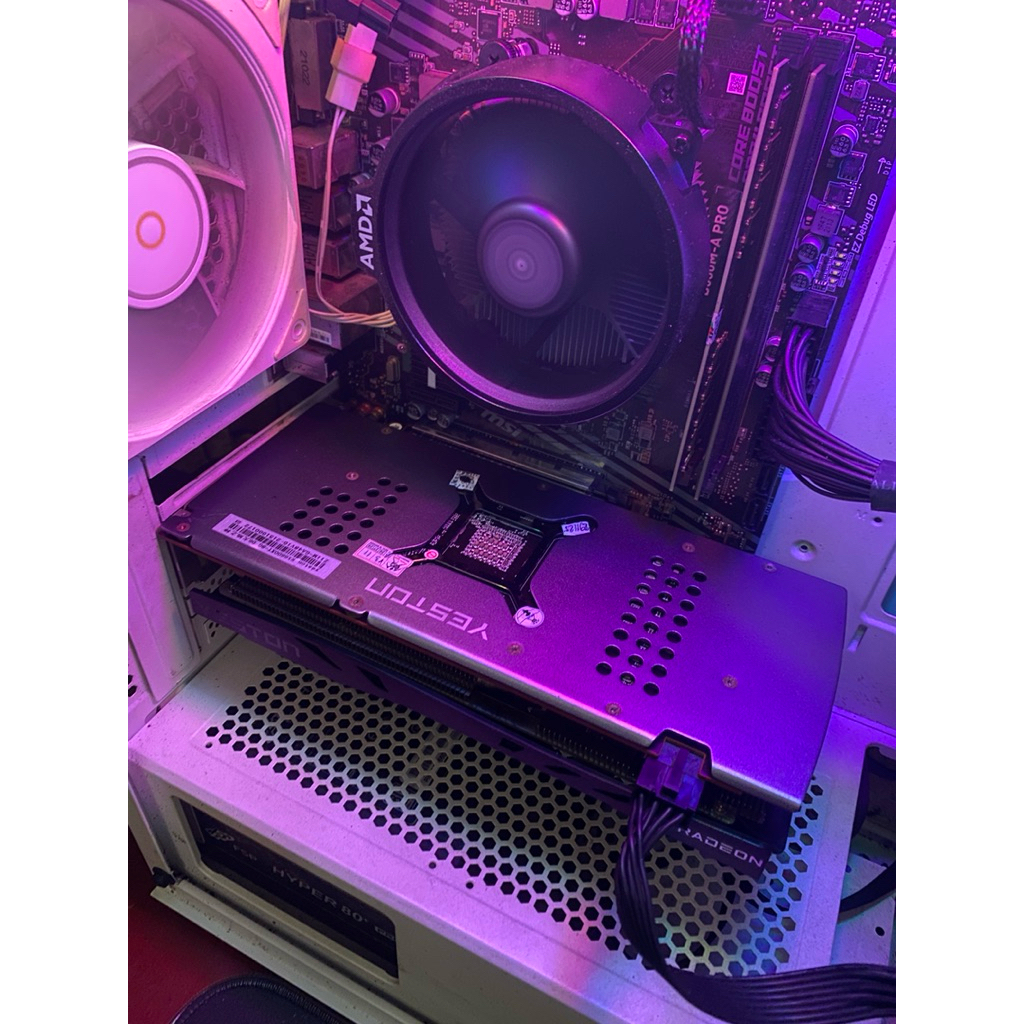 VGA AMD RX 6600xt yeston performa jos