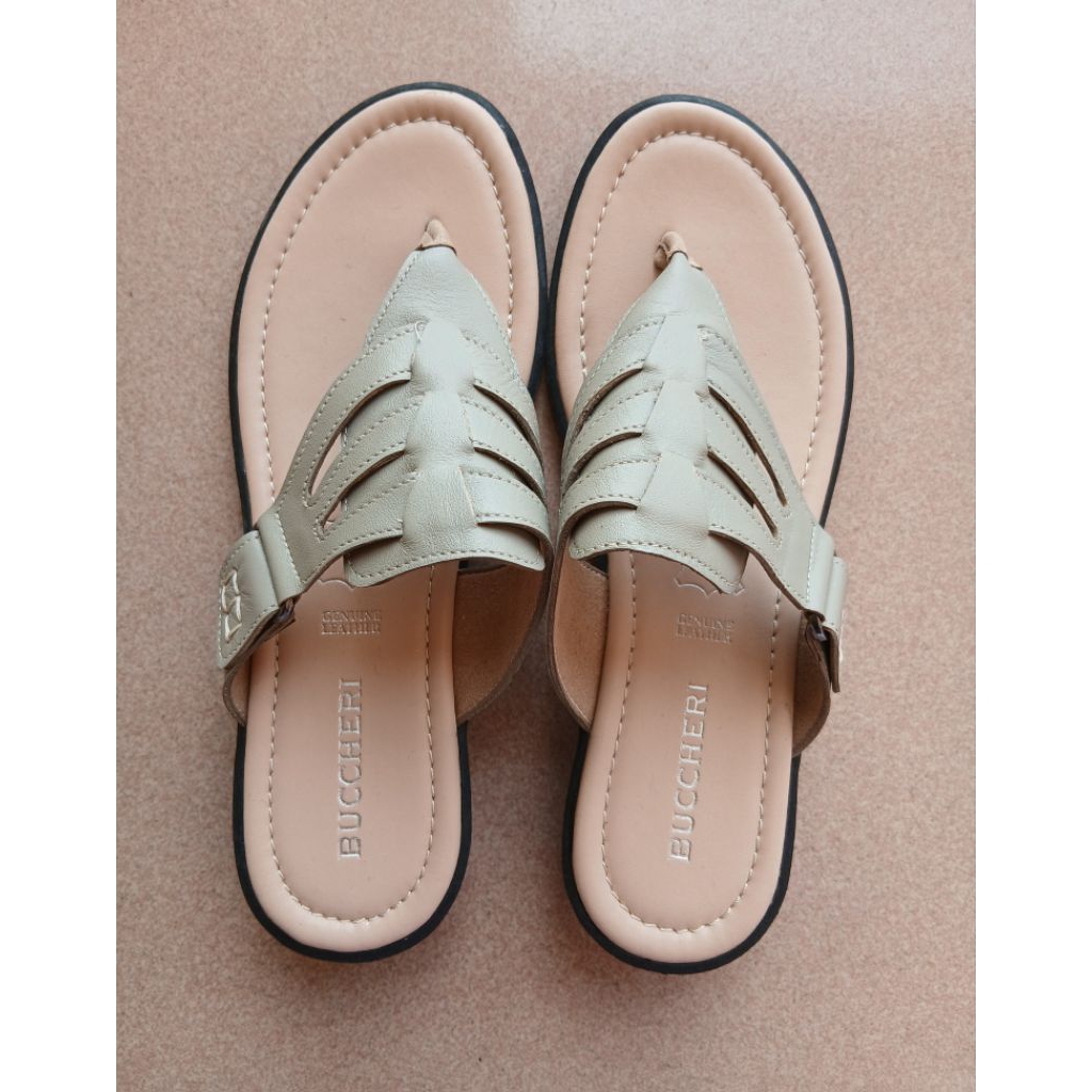 Sendal Wanita Buccheri Size 36