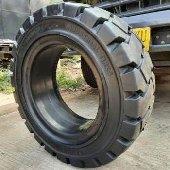 PROMO ROYAL CROWN SOLID 28X9-15 - BAN FORKLIFT SOLID