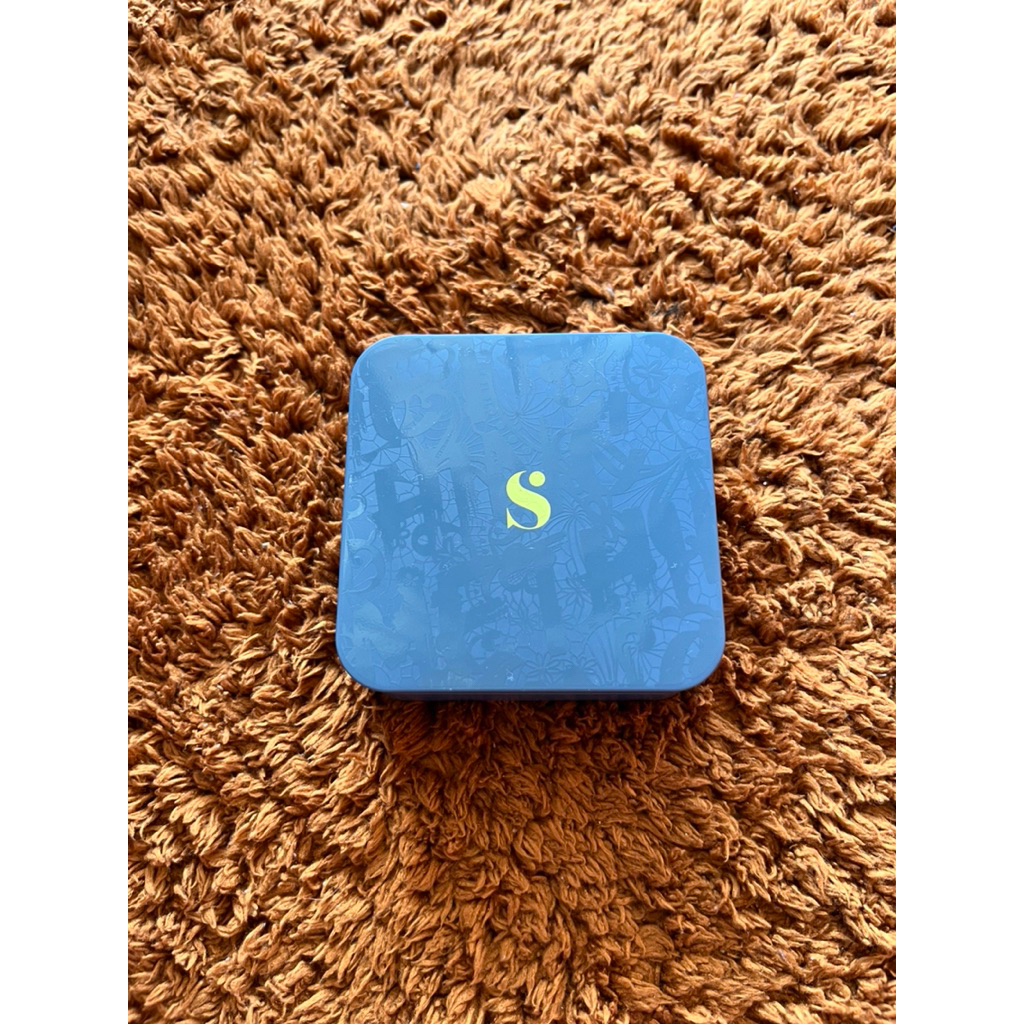 Cushion Somethinc Preloved