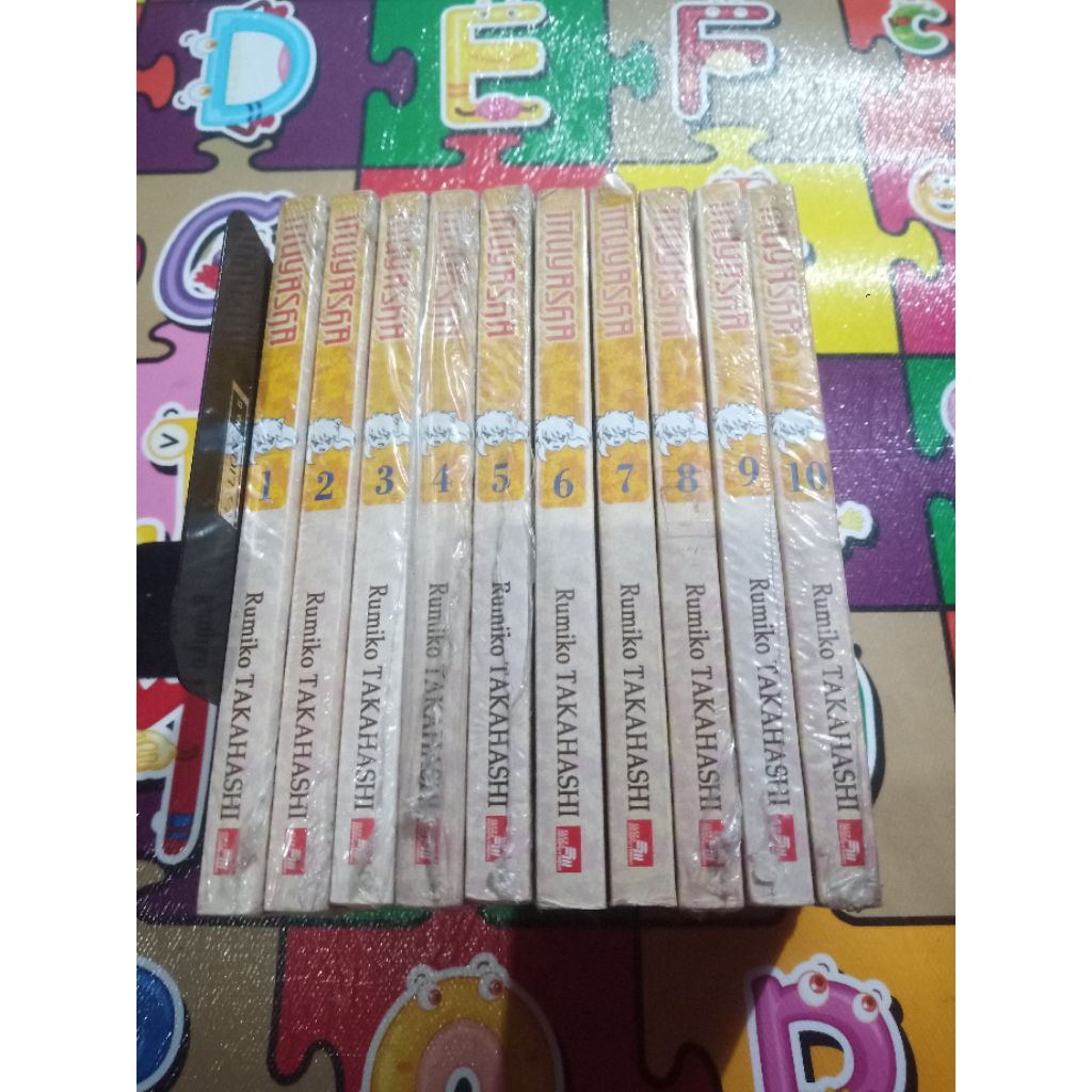 Set INUYASHA PREMIUM 1 - 10 (Bekas)