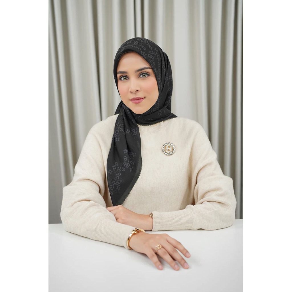 BUTTONSCARVES MONOGRAM SCRAMBLE INK HITAM