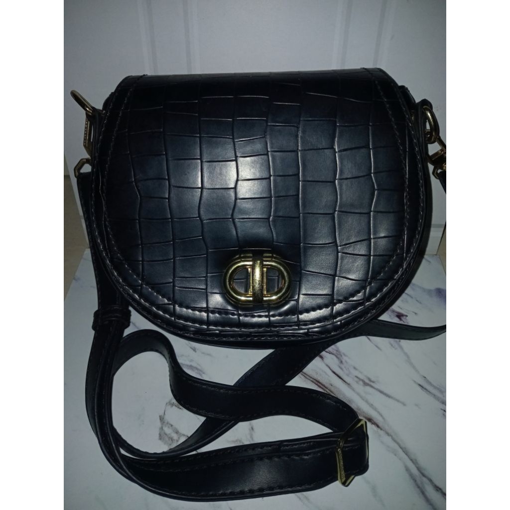 tas wanita ELIZABETH jual murah preloved pribadi