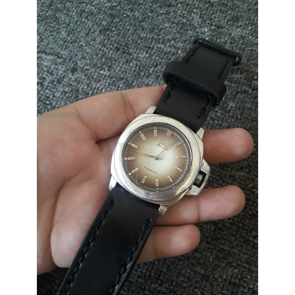 jam tangan marc ecko