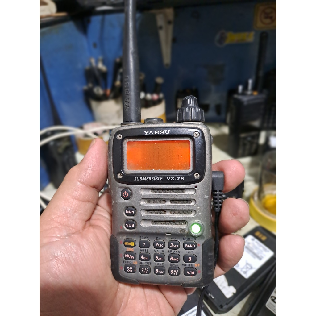 HT YAESU VX7 MULTI BAND YAESU VX-7R KONDISI APA ADANYA