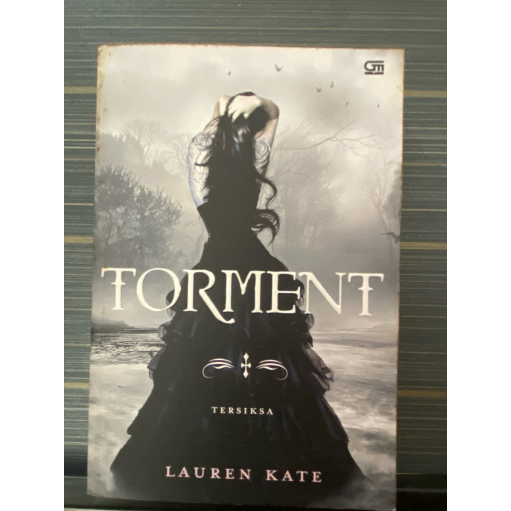 TORMENT By Lauren Kate- Fallen Series #2 (Preloved) Buku/Novel
