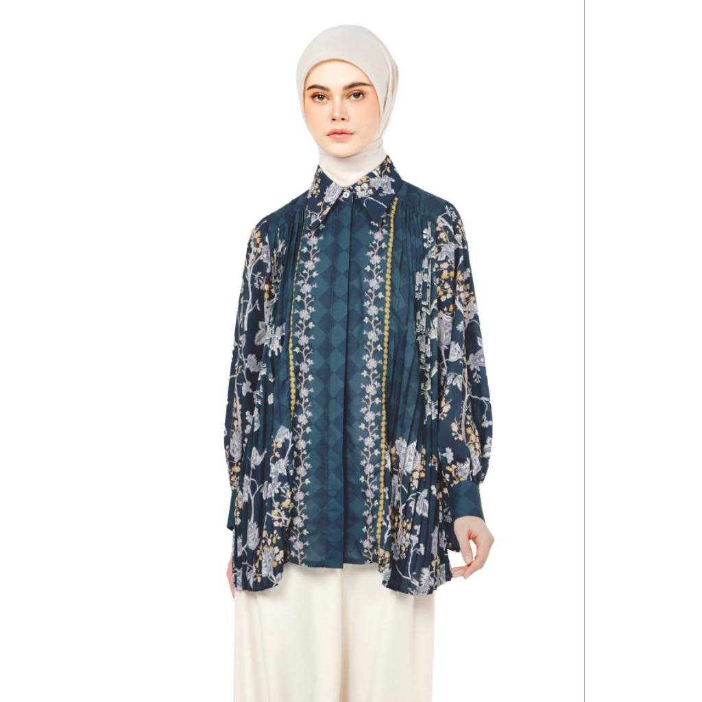 NADA PUSPITA - Bonjour pleated shirt