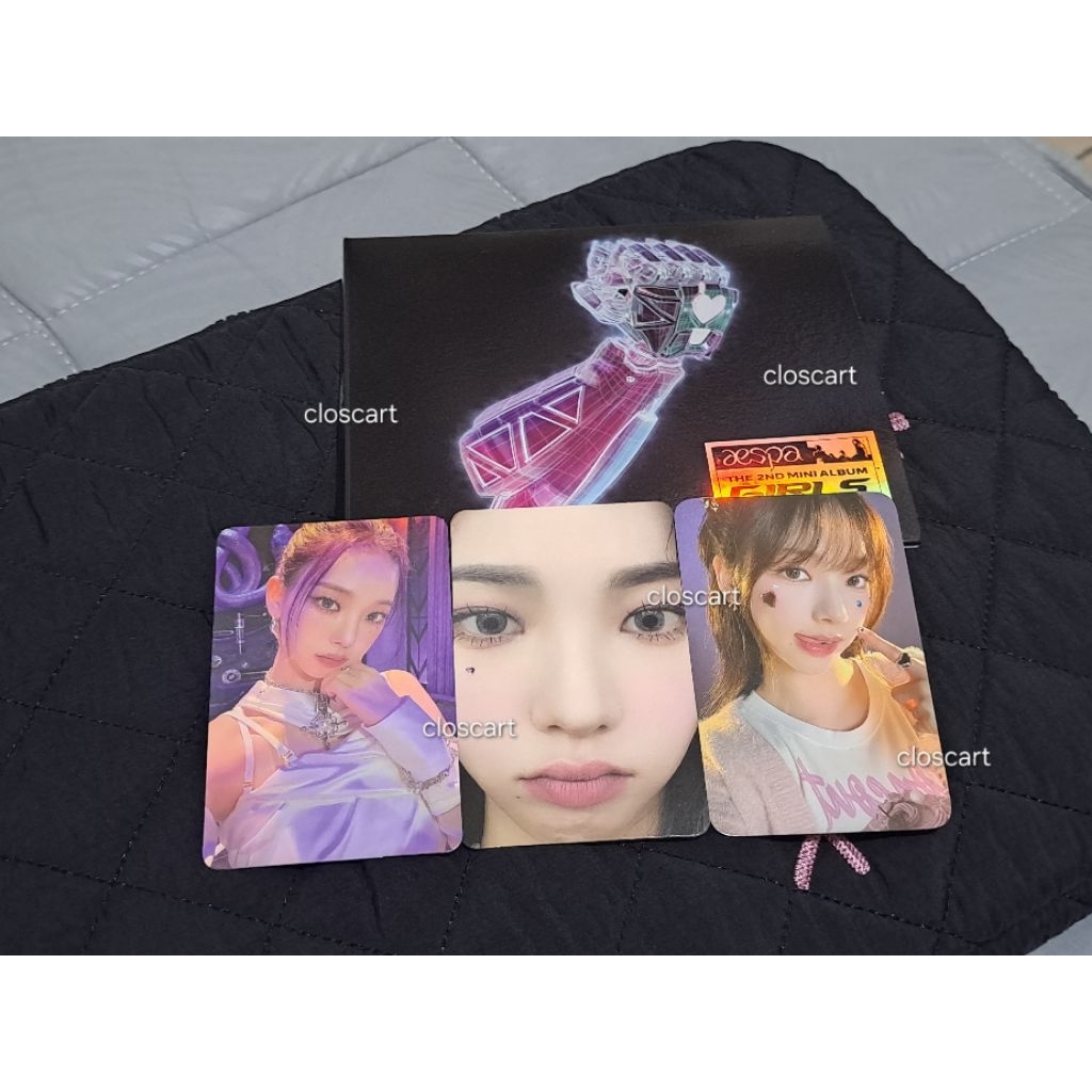 aespa karina zoom + girls digipack karina + point sticker photocard