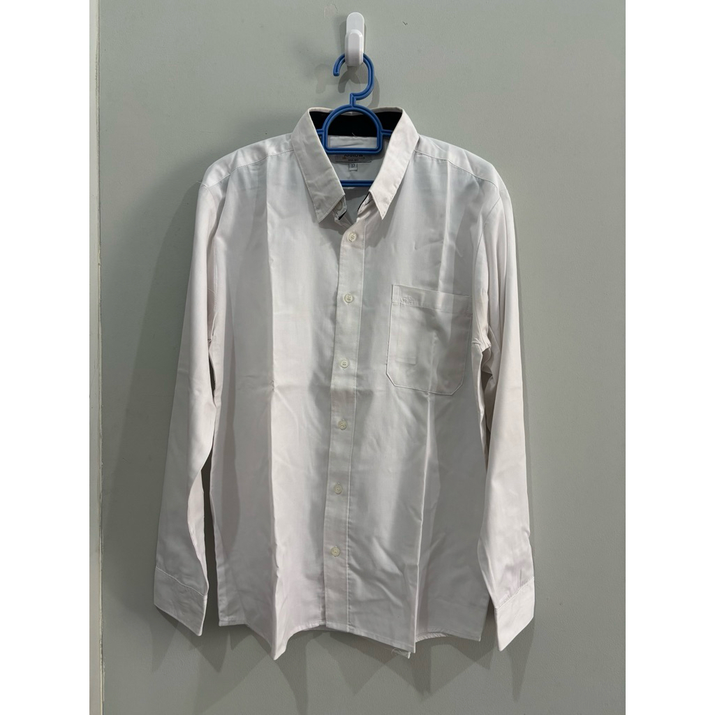 KEMEJA PUTIH PRIA LENGAN PANJANG BRAND ARROW