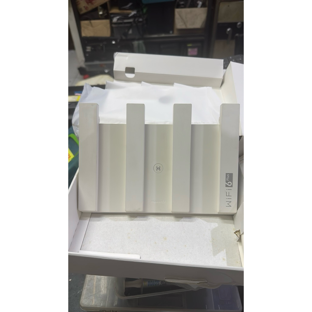 HUAWEI ROUTER WIFI 6 PLUS