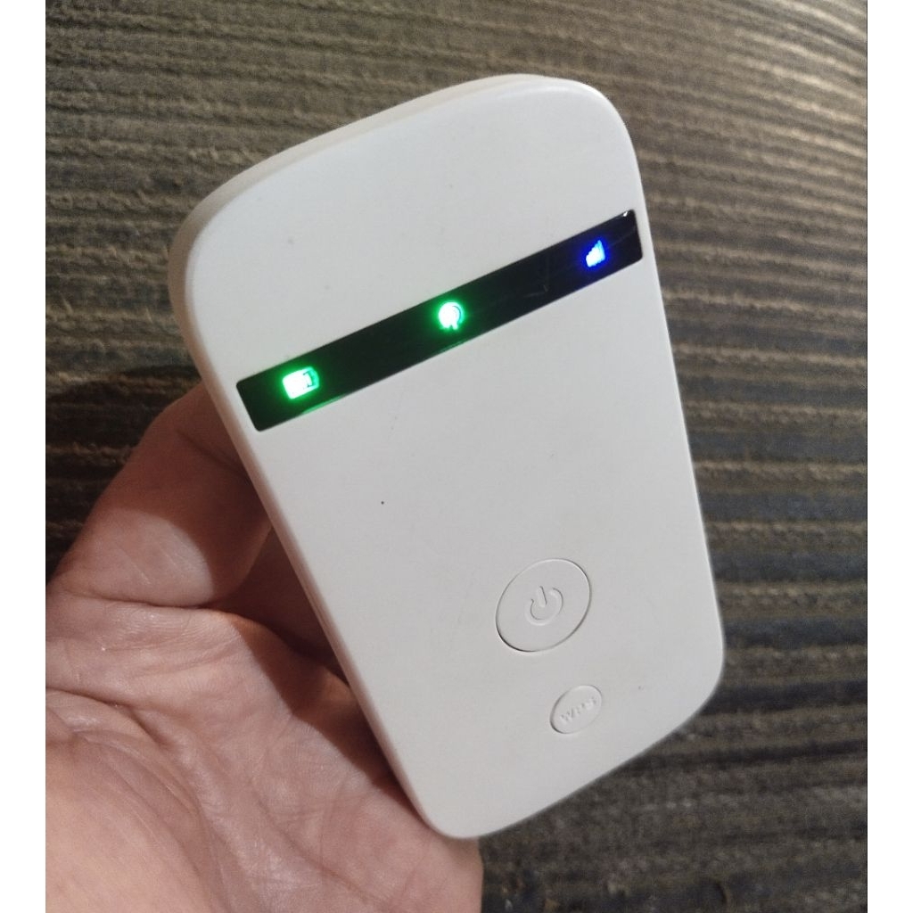 Modem Beeline MF90 Plus (bukan Bolt MF90) unlock bawaan all GSM 4G ada Band 3