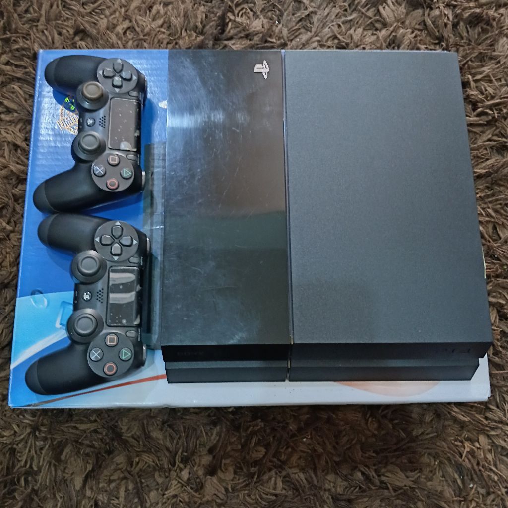 PS4 FAT ORI 500GB SERI 10 [268] PRELOVED / SECOND