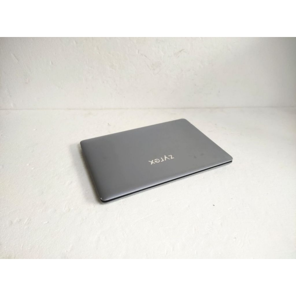 Obral Notebook Second Murah Zyrex Sky 232 Mini