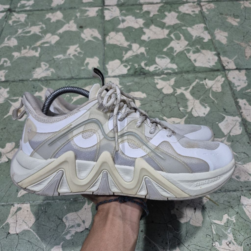 Sepatu Xtep Street Pria(41)