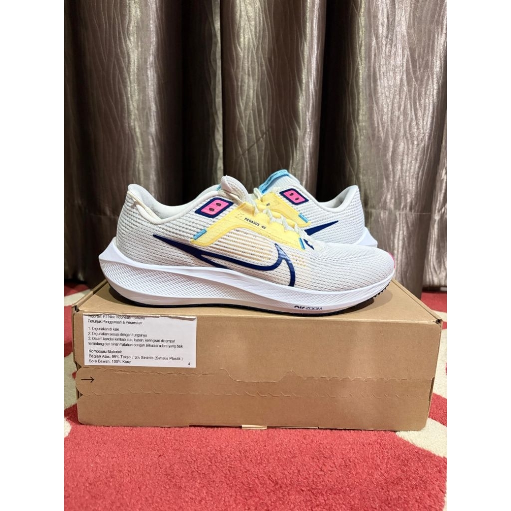Nike Air Zoom Pegasus 40 Running Shoes Sepatu Lari PRELOVED