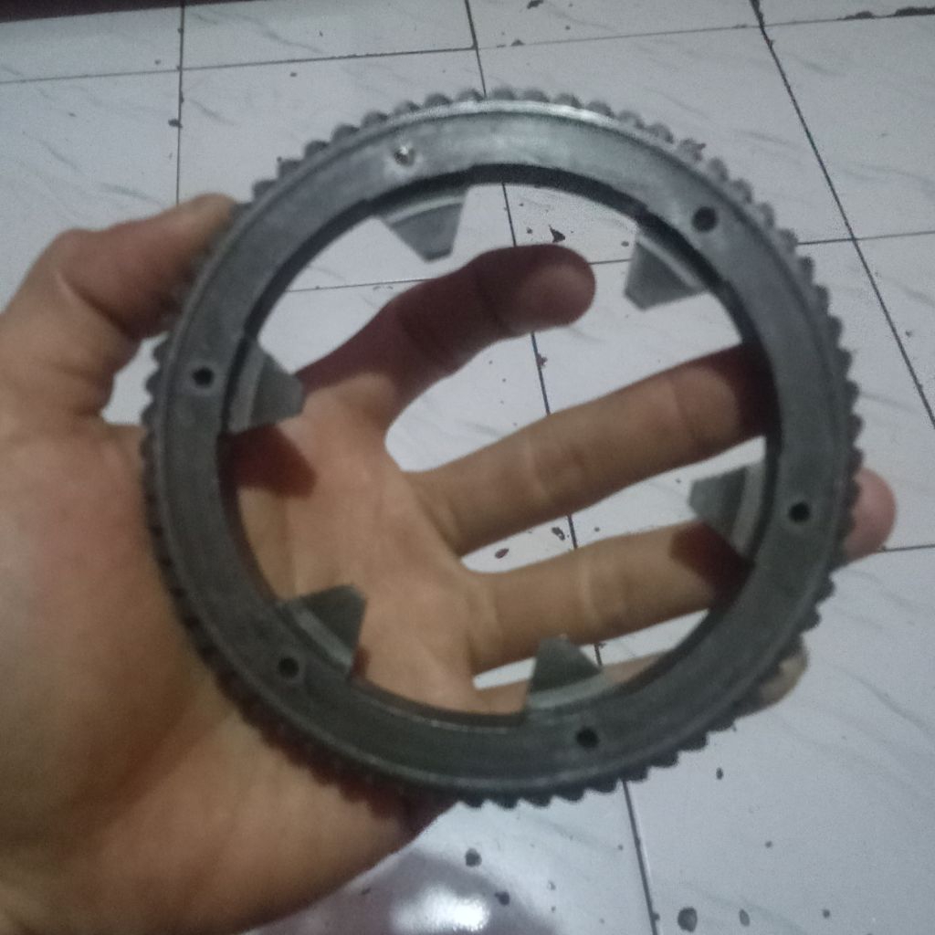 rasio vespa primer sekunder