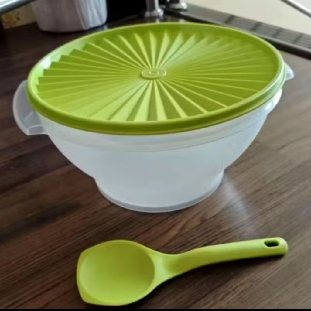 Tupperware large rice bowl 3,5L + spoon