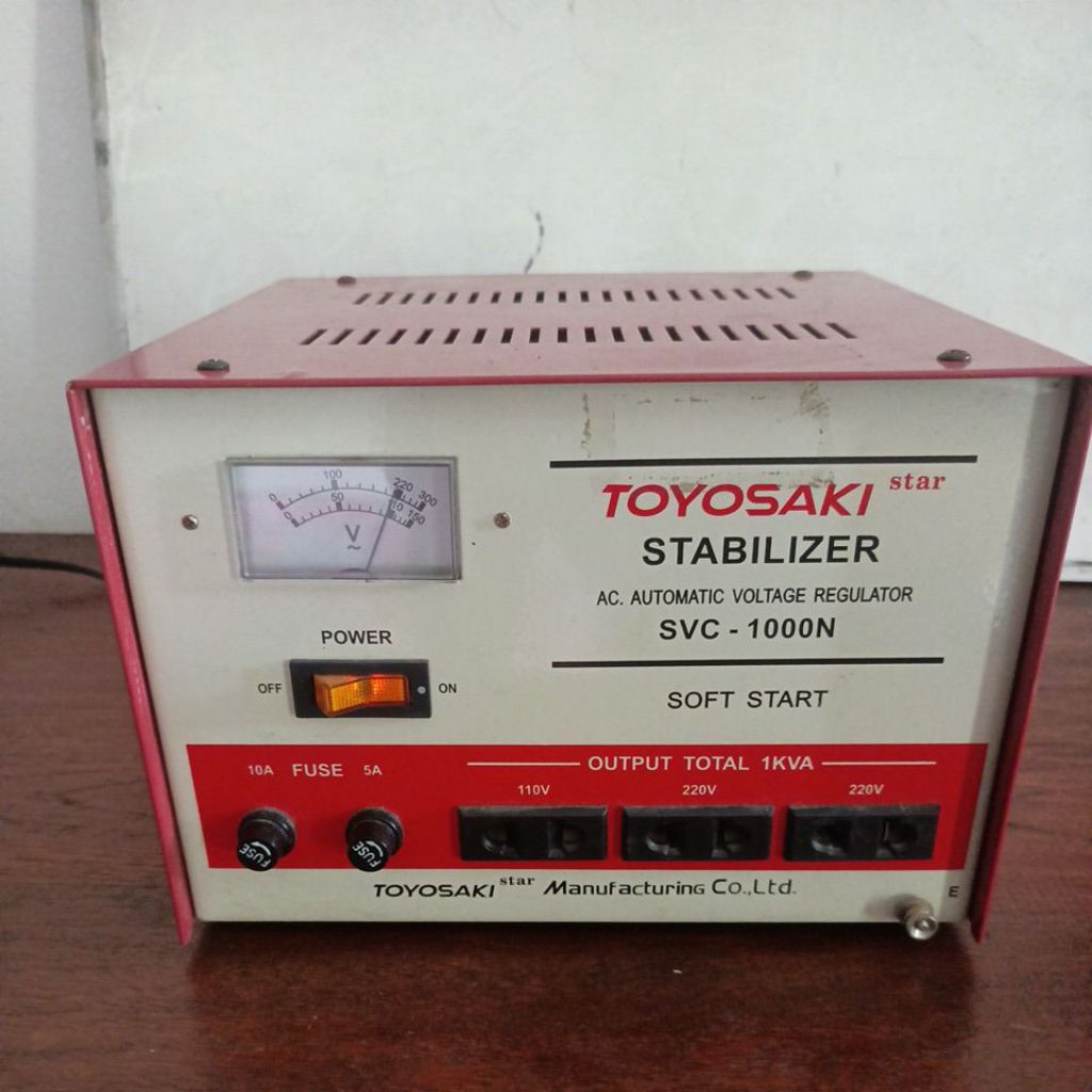 Stabilizer Toyosaki 1000 watt stavol