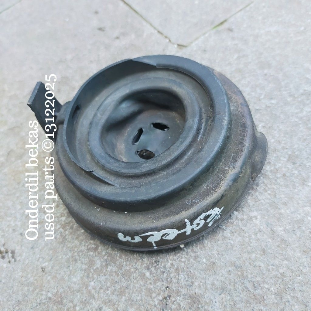 karet tutup headlamp Suzuki Esteem