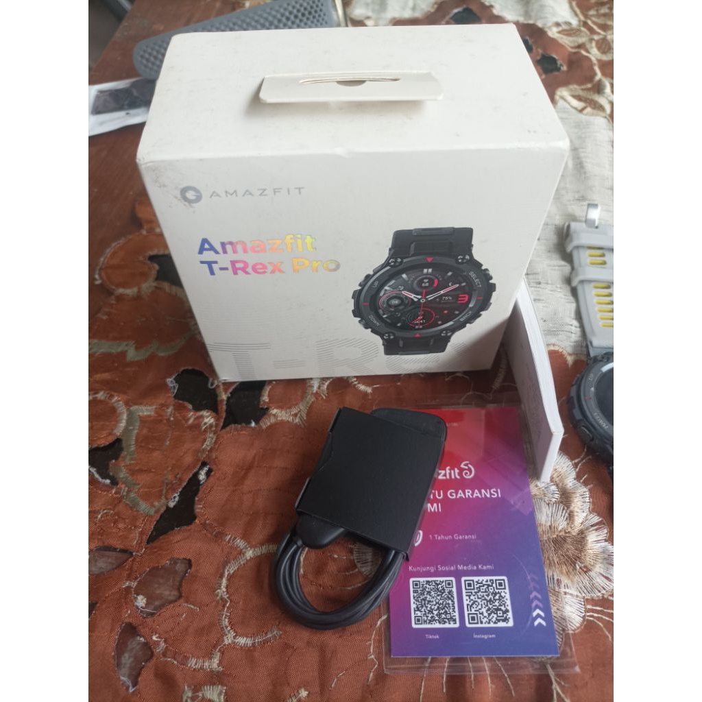 smartwatch amazfit T-rex pro trex pro