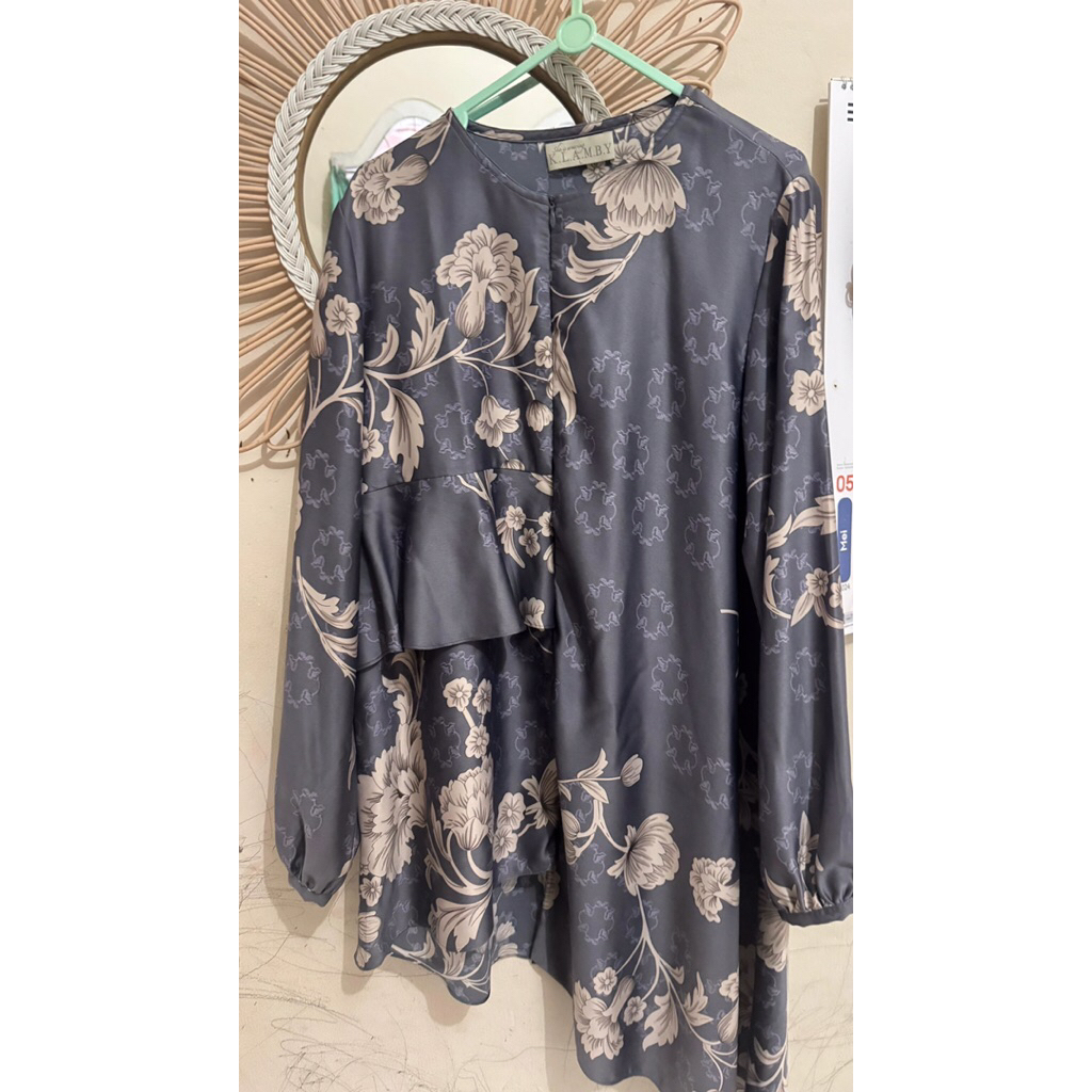 Tunik Wearing Klamby Ukuran L