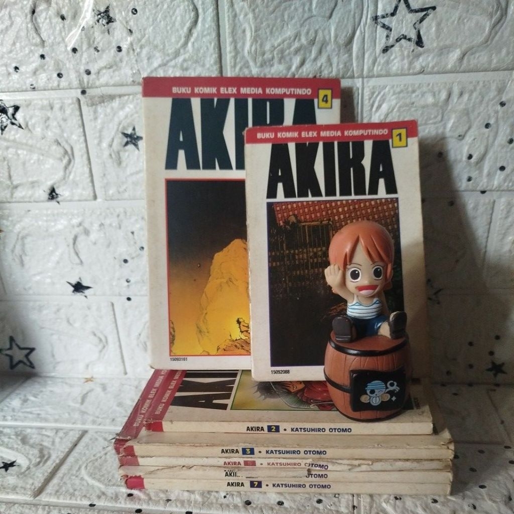 Komik Akira 1-7 set pertama