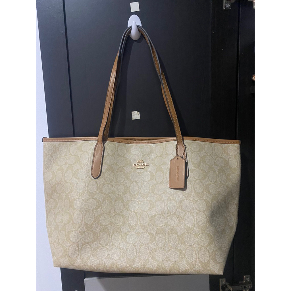 PRELOVED COACH TOTE BAG CITY (Reversible)