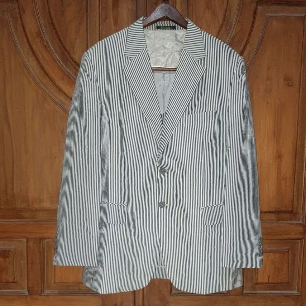 PRELOVED BLACK LABEL Jas Formal Pria Salur Abu Putih Bigsize LD 104