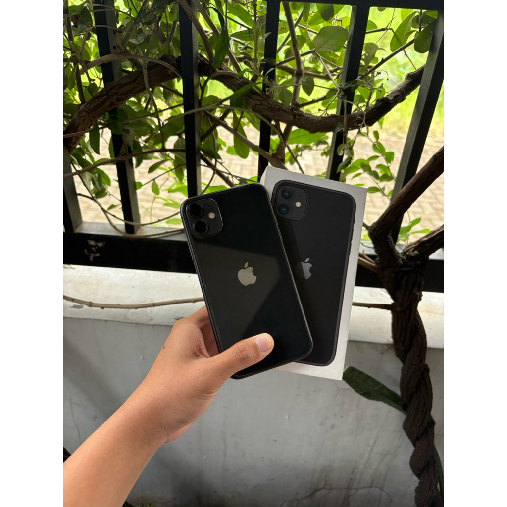 IPHONE 11 64 GB BLACK