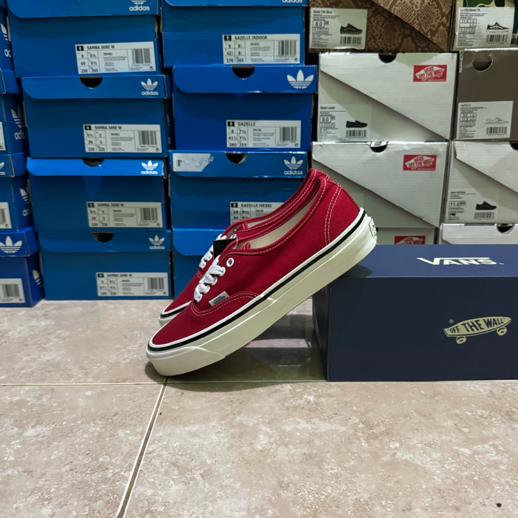Vans premium authentic racing red (Resmi VANS STORE LUAR)