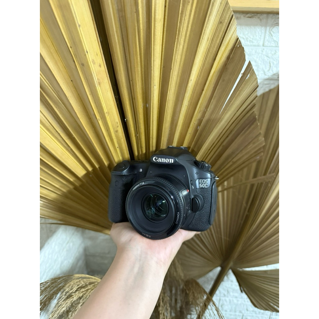 Kamera dslr canon 60d & lensa fix yn
