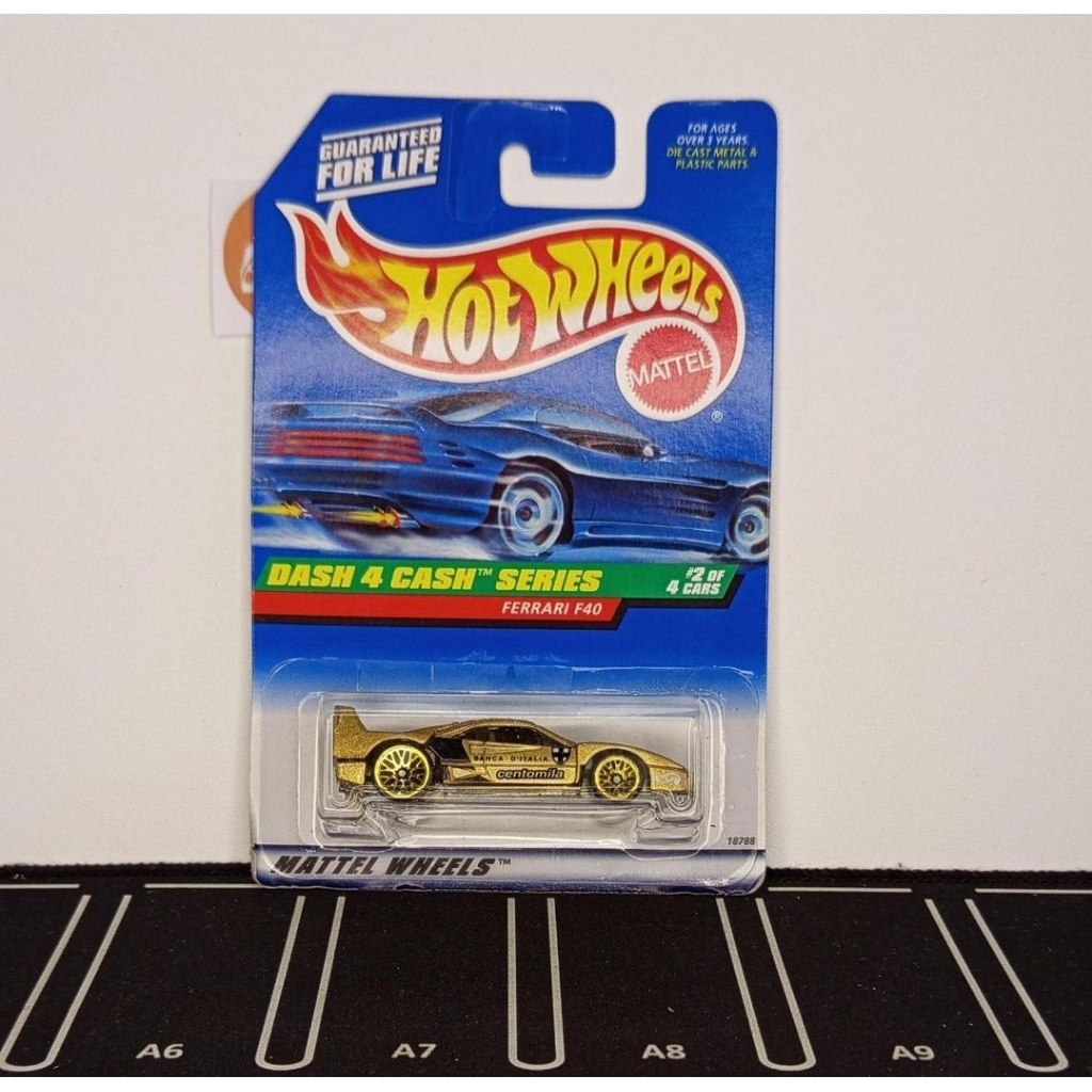 Hot Wheels Ferrari F40 Gold Dash 4 Cash Series (HTF) - Hotwheels