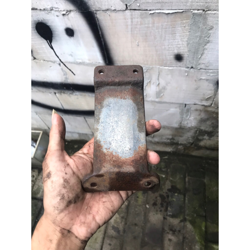 Dudukan Plat Nomor Selebor Slebor Copotan Suzuki Crystal