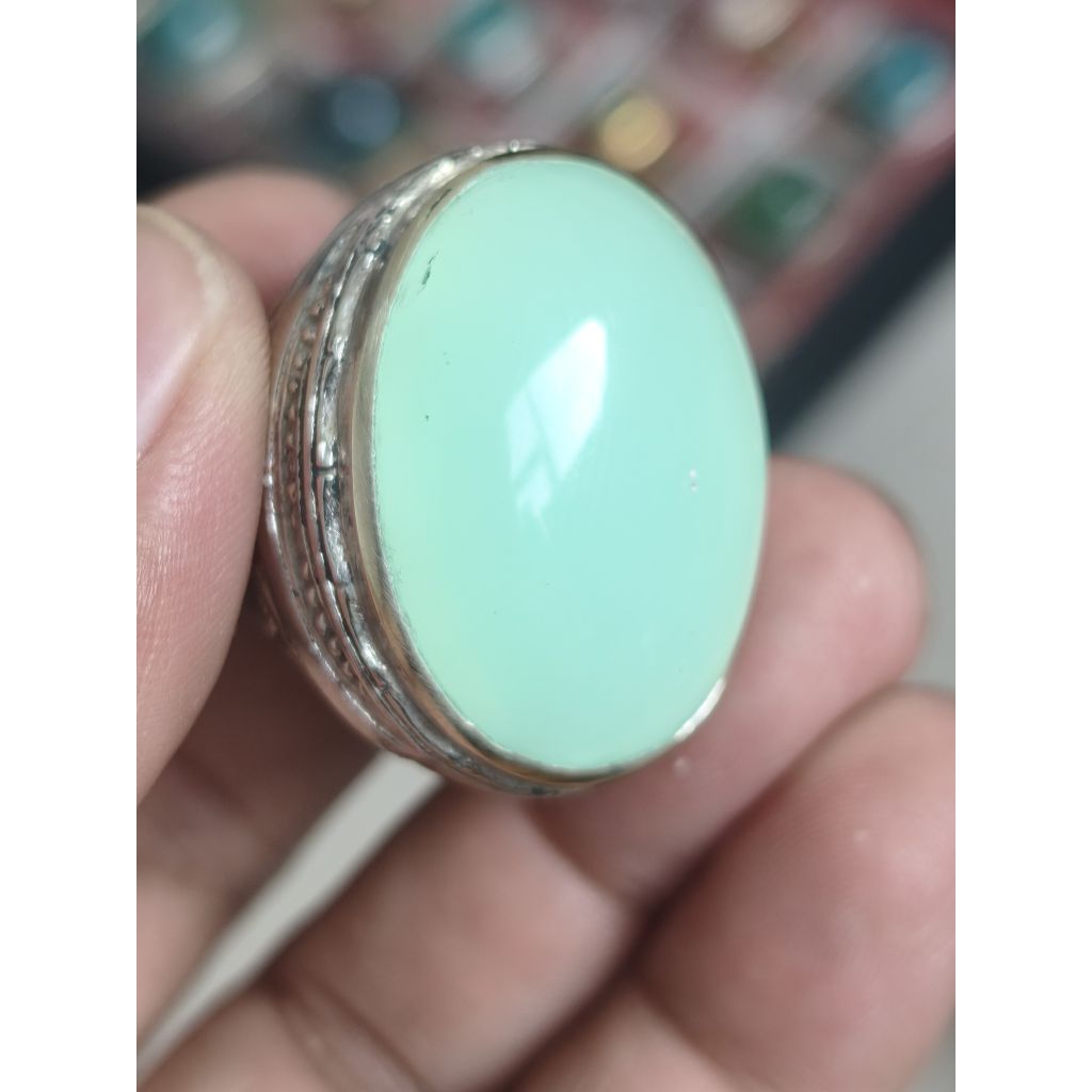 batu cincin giok Sulawesi