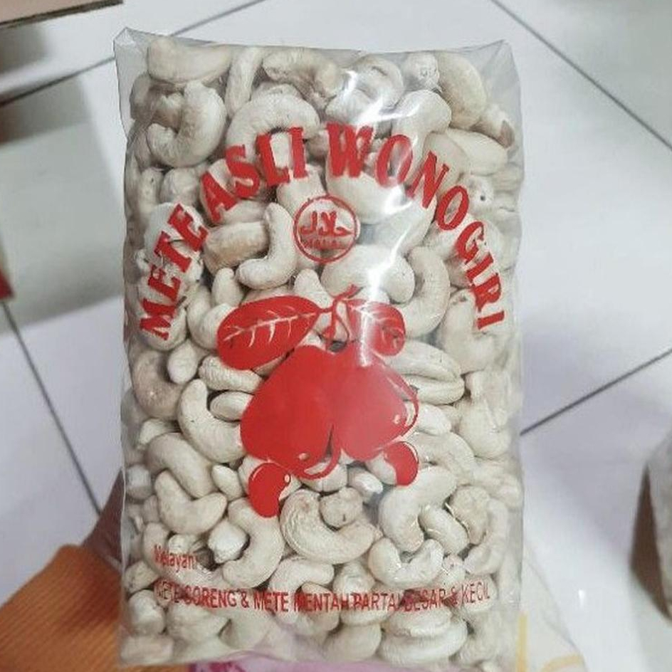 Kacang mete mentah utuh Super premium 1 kg KERING