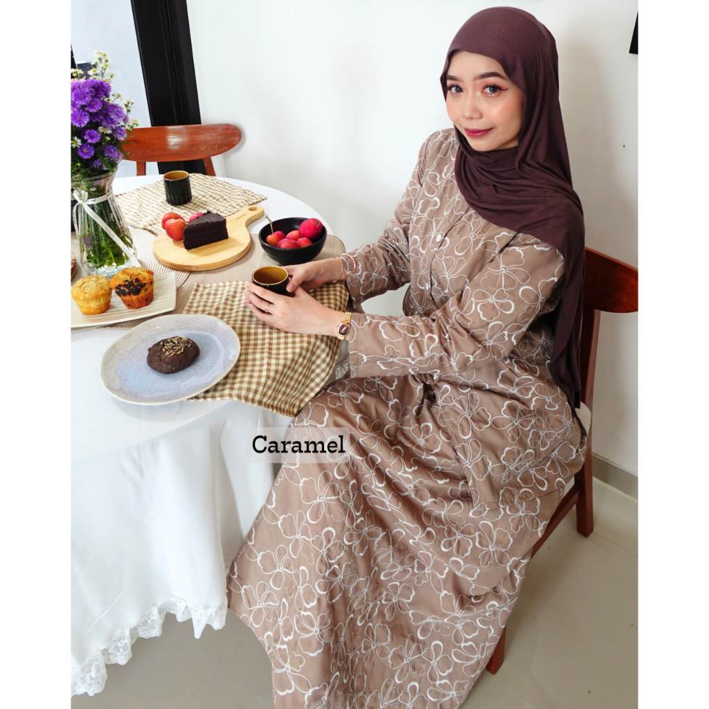 Laluna Set Cotton Embroidery by Tunicis, Tunik dan One set Baju Muslim Wanita elegan