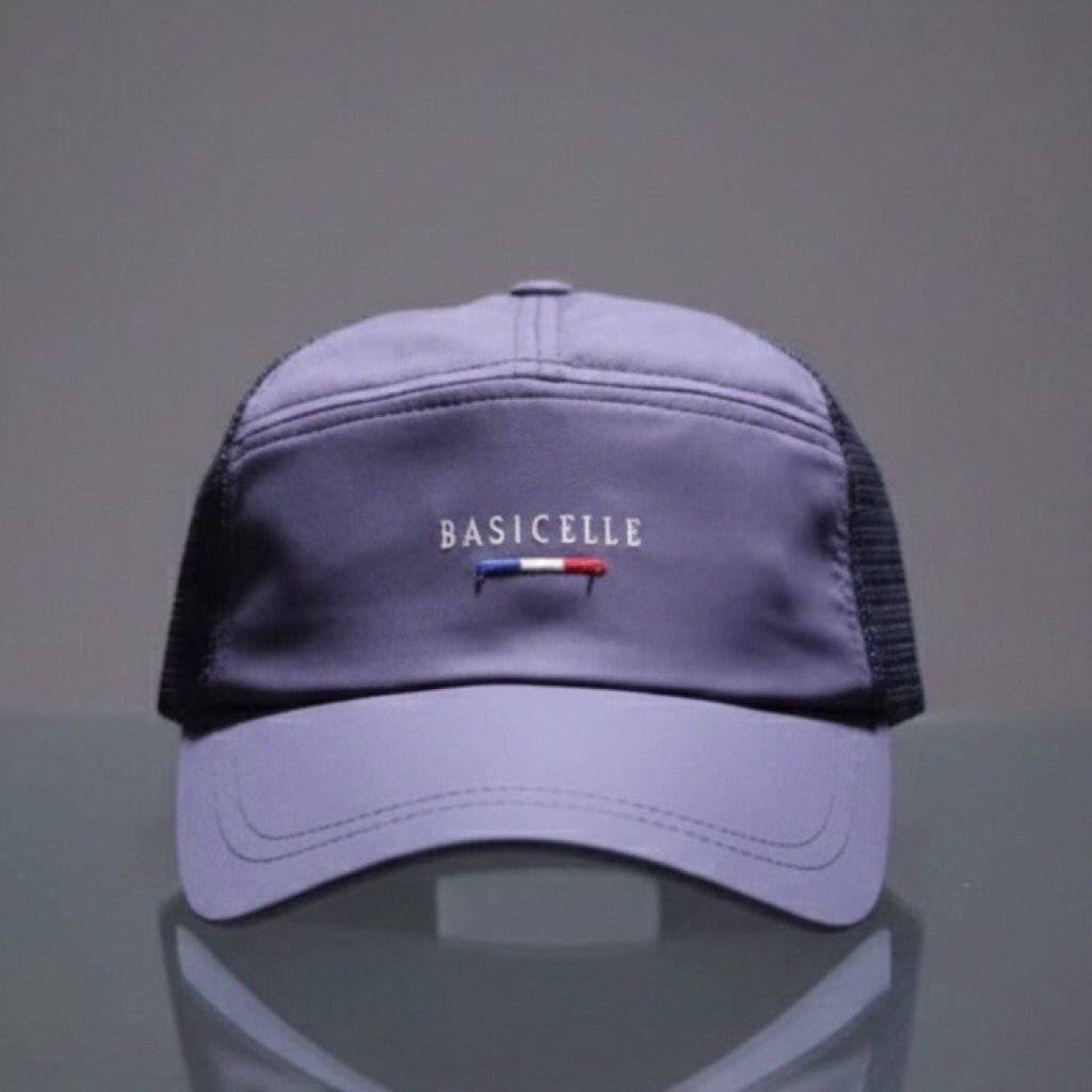 Topi Golf Wanita Elle Adjustable Second Preloved