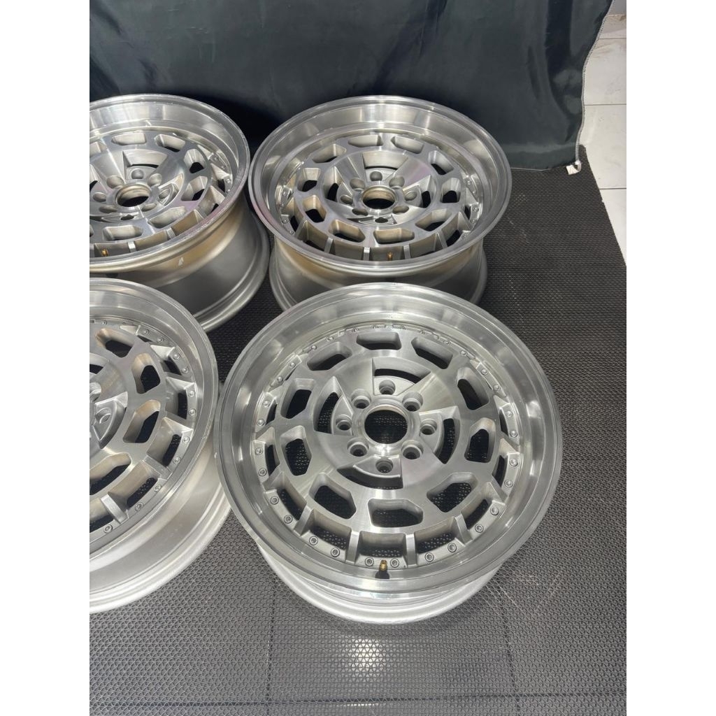 Velg celong HSR NAMROLE R16X7/8 ET 38/20 Pcd 4x100/114.3