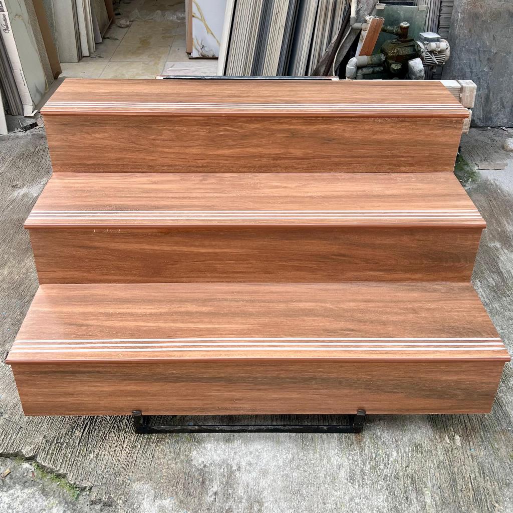 GRANIT TANGGA CUSTOM MOTIF KAYU