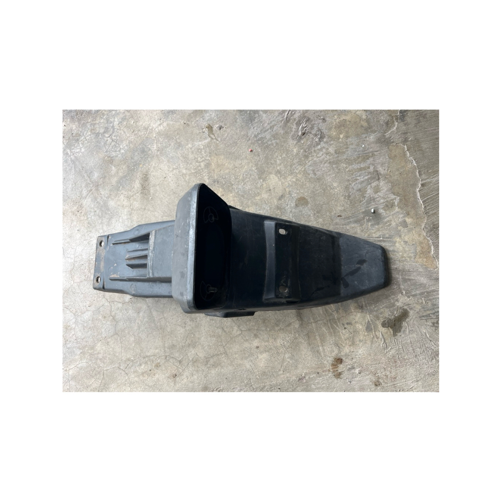 Slebor Belakang Honda Win