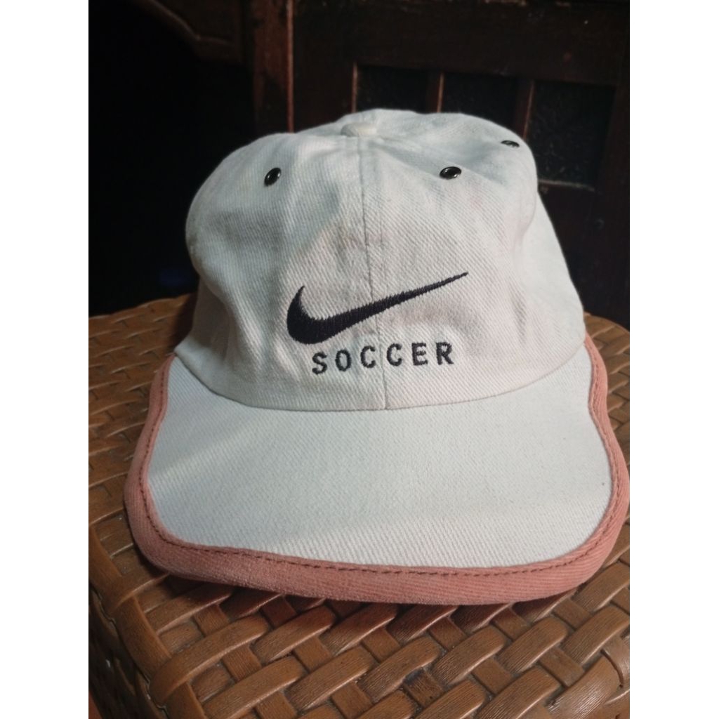topi nike vintage