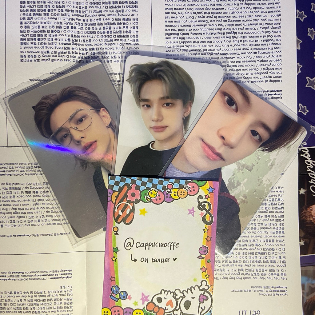 hyunjin pob pre-order benefit music planet muplant maxident bundling murah (dapat 3 pc)