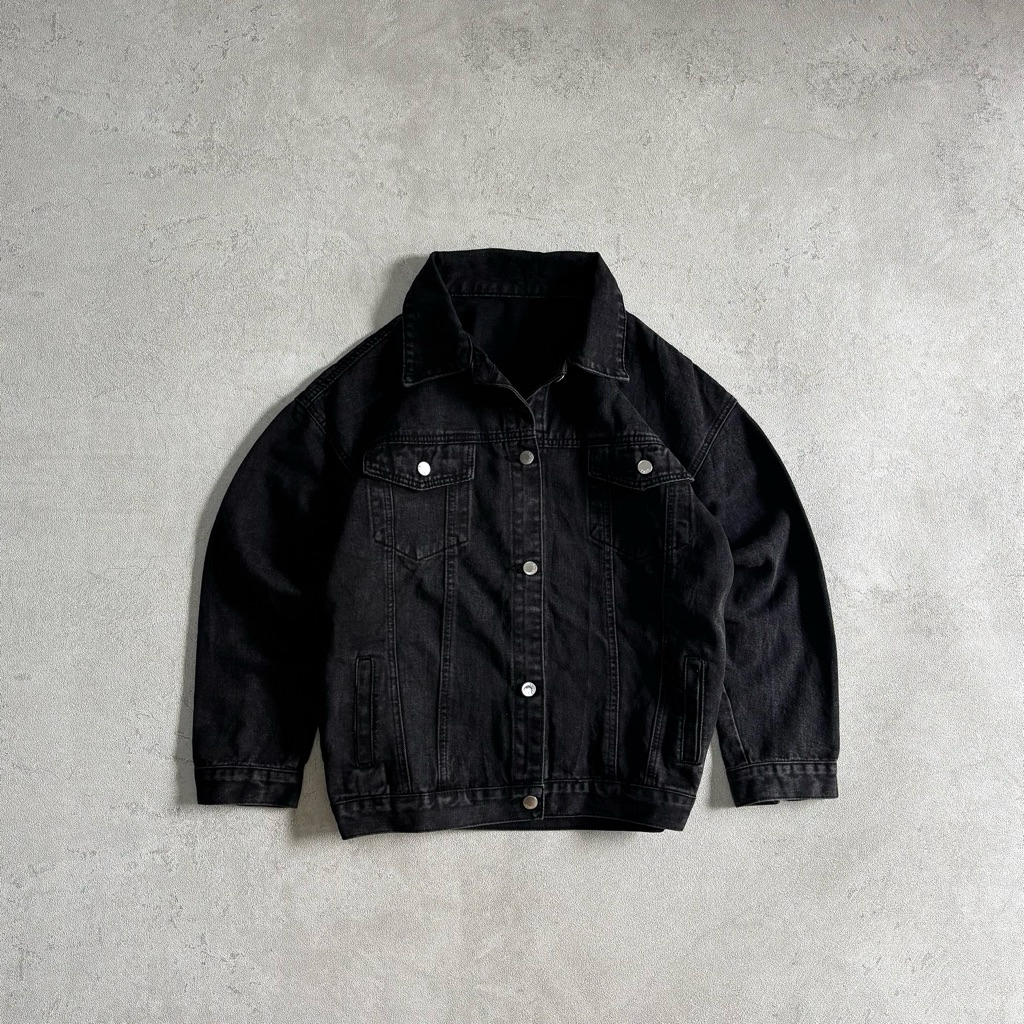 Trucker denim jacket unknow black washed