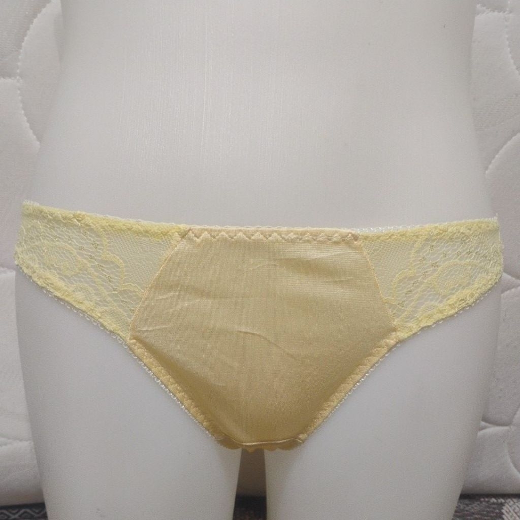 celana dalam wanita satin