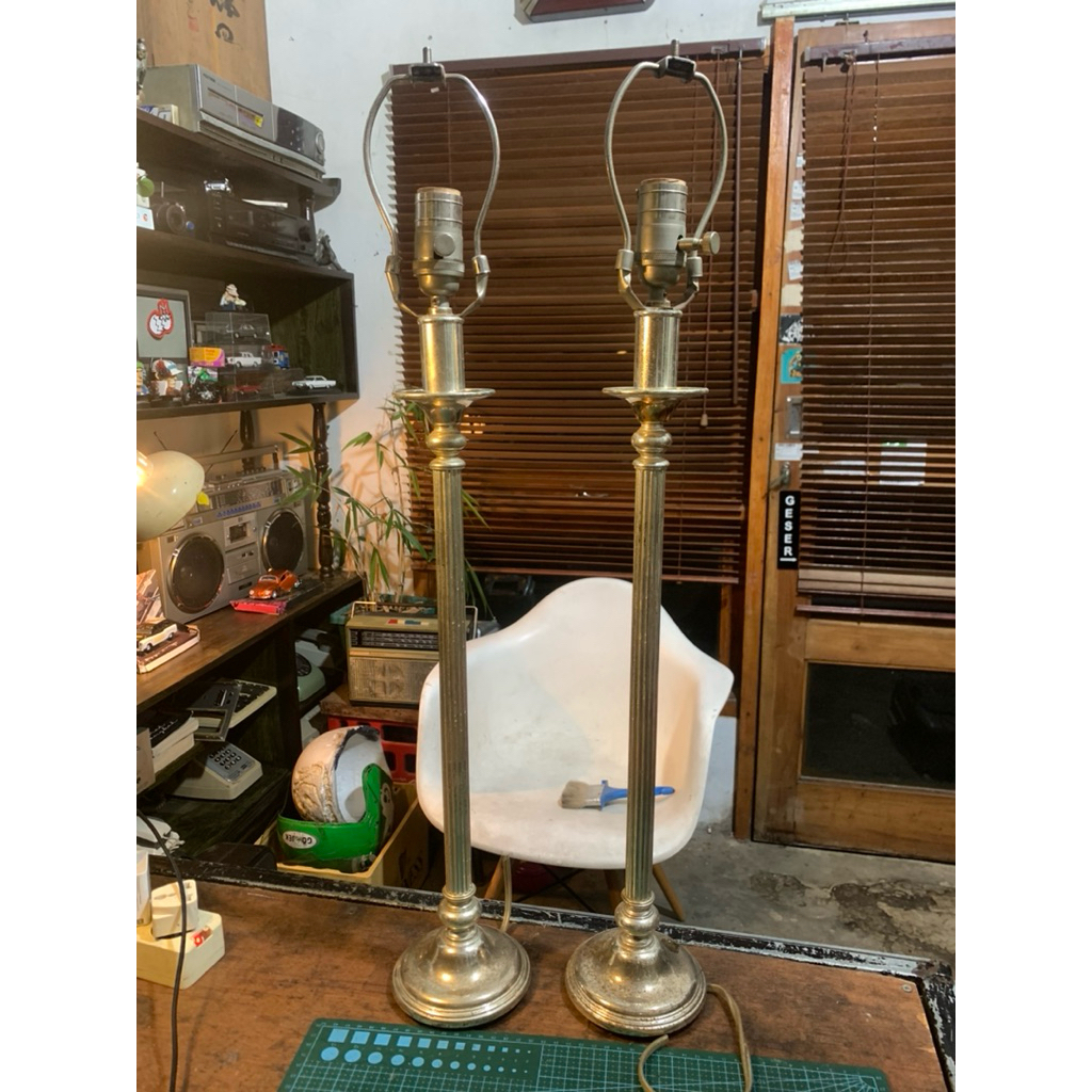 Vintage Brass Column Lamp / lampu meja hias antik original